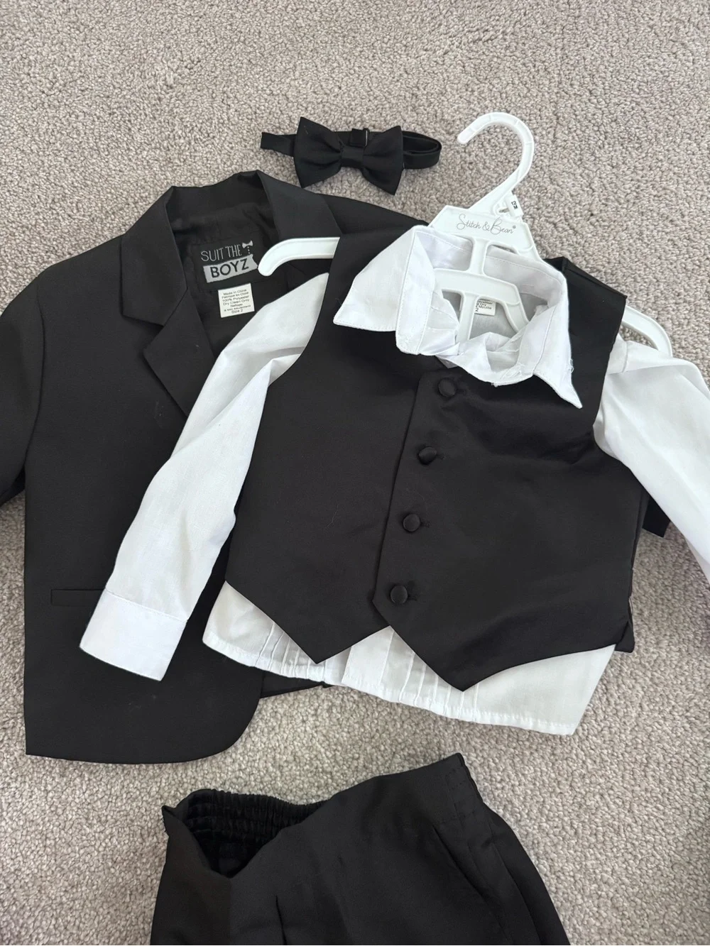JCPenney Boys 2T Black Dress 5 piece Suit and dress shoes size 6